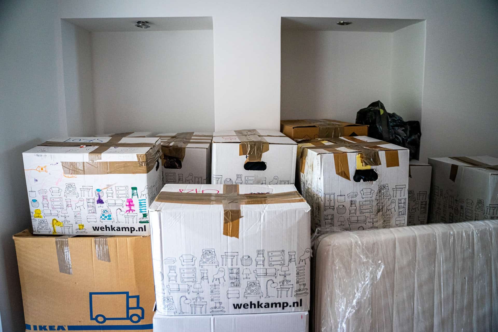 Moving Boxes Moving Boxes