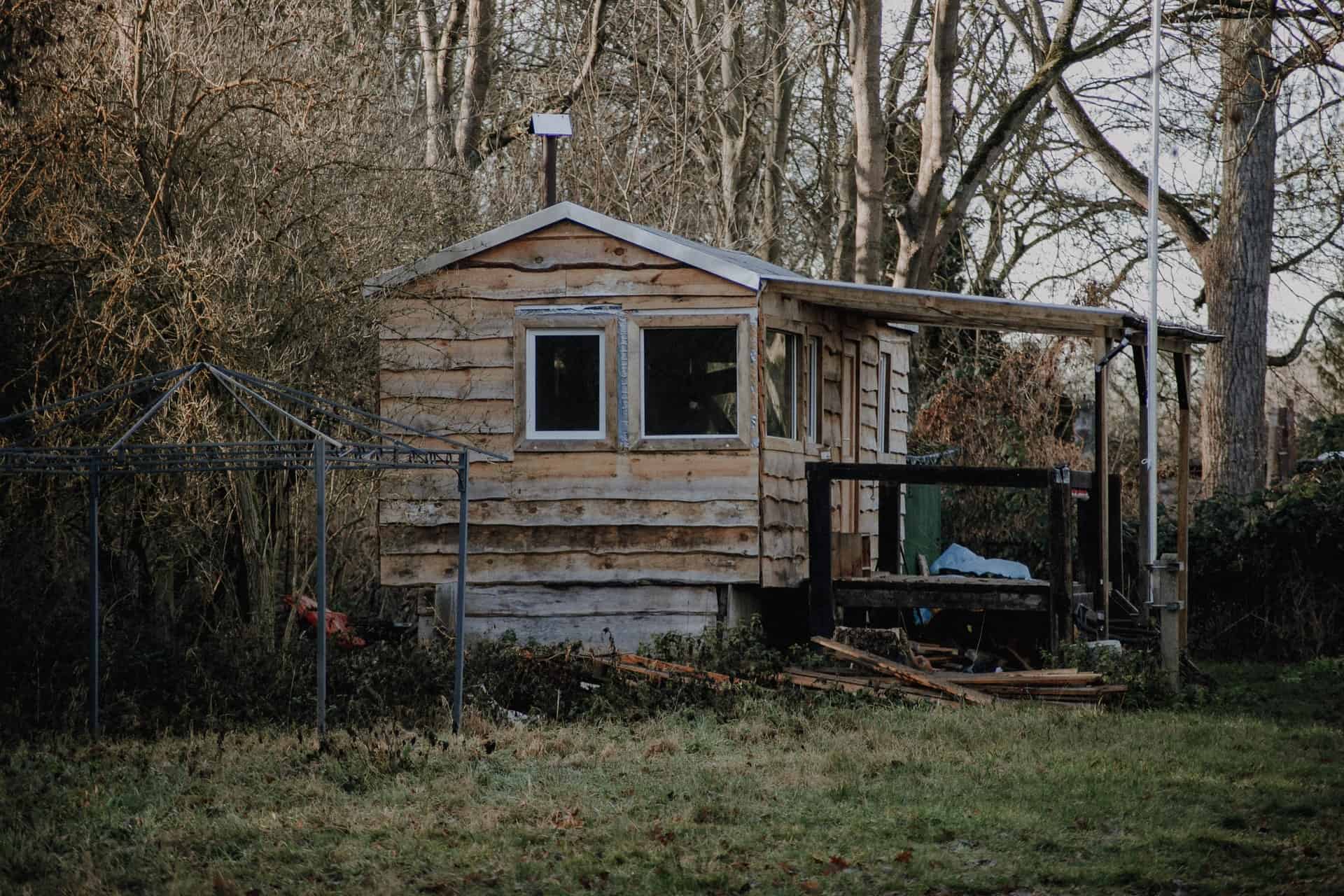 Dilapidated Hut Dilapidated Hut