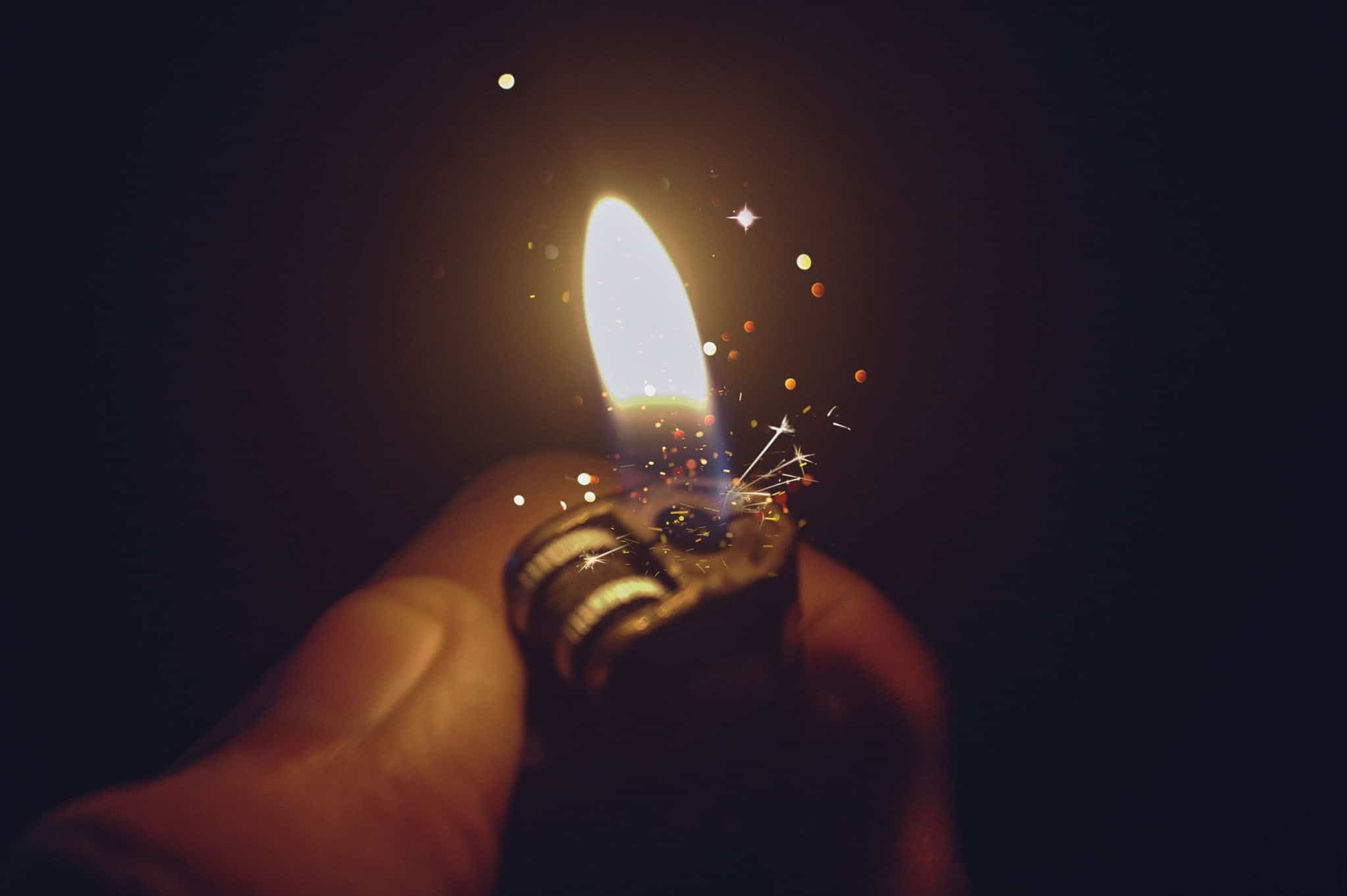 Hot lighter hand hot lighter hand