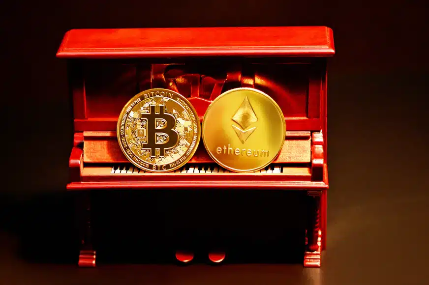 crypto piano red