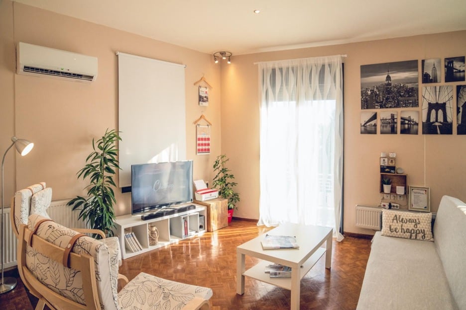 Tidy Home Front Room Sunny Tidy Home Front Room Sunny