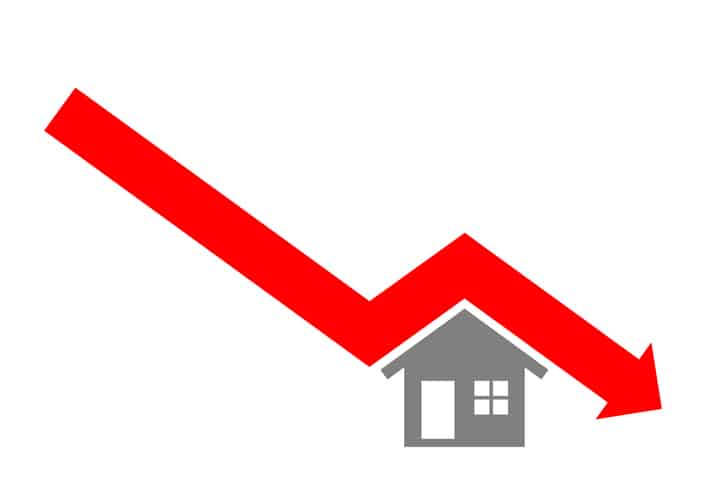Falling of real estate