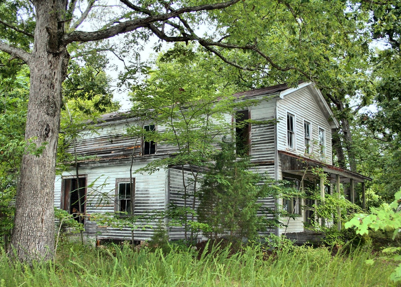 old-house-54569_1280