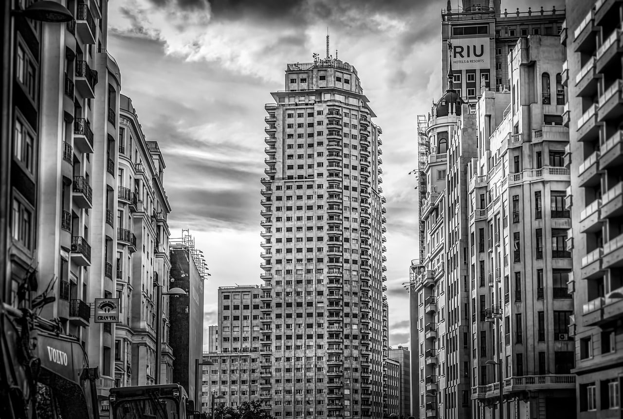 skyscraper-3464905_1280