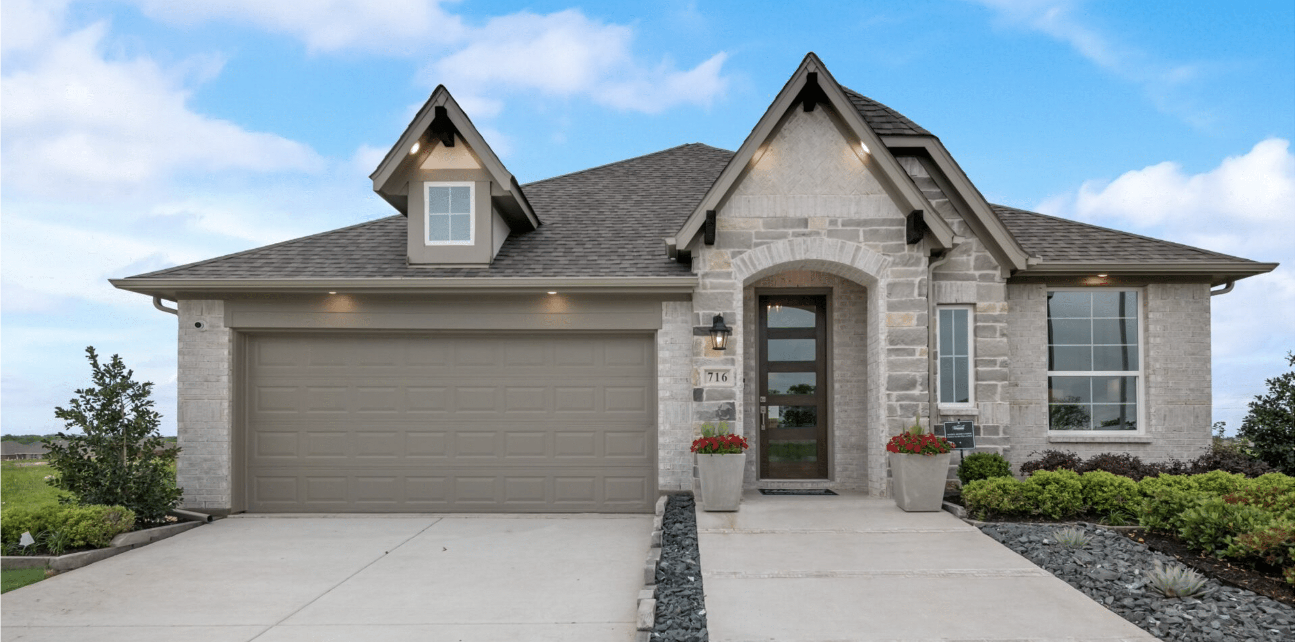 Pacesetter Elevon South