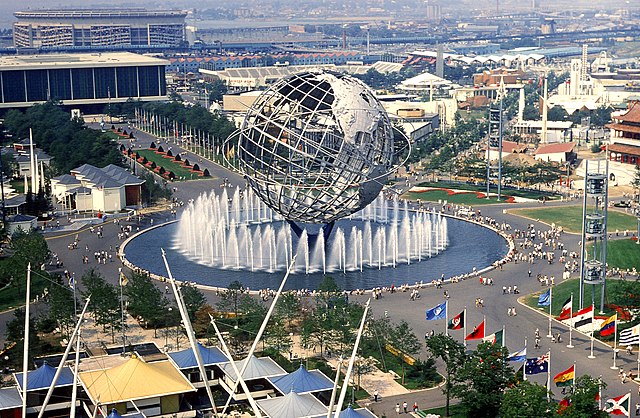 New_York_World’s_Fair_August_1964