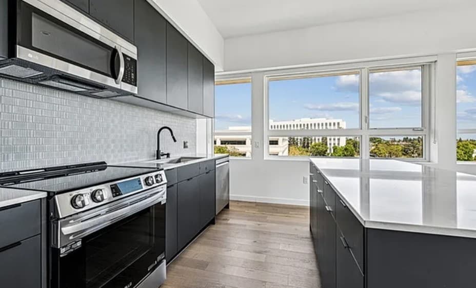 701 hudson