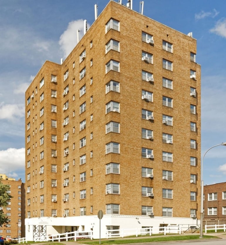 quality hill towers