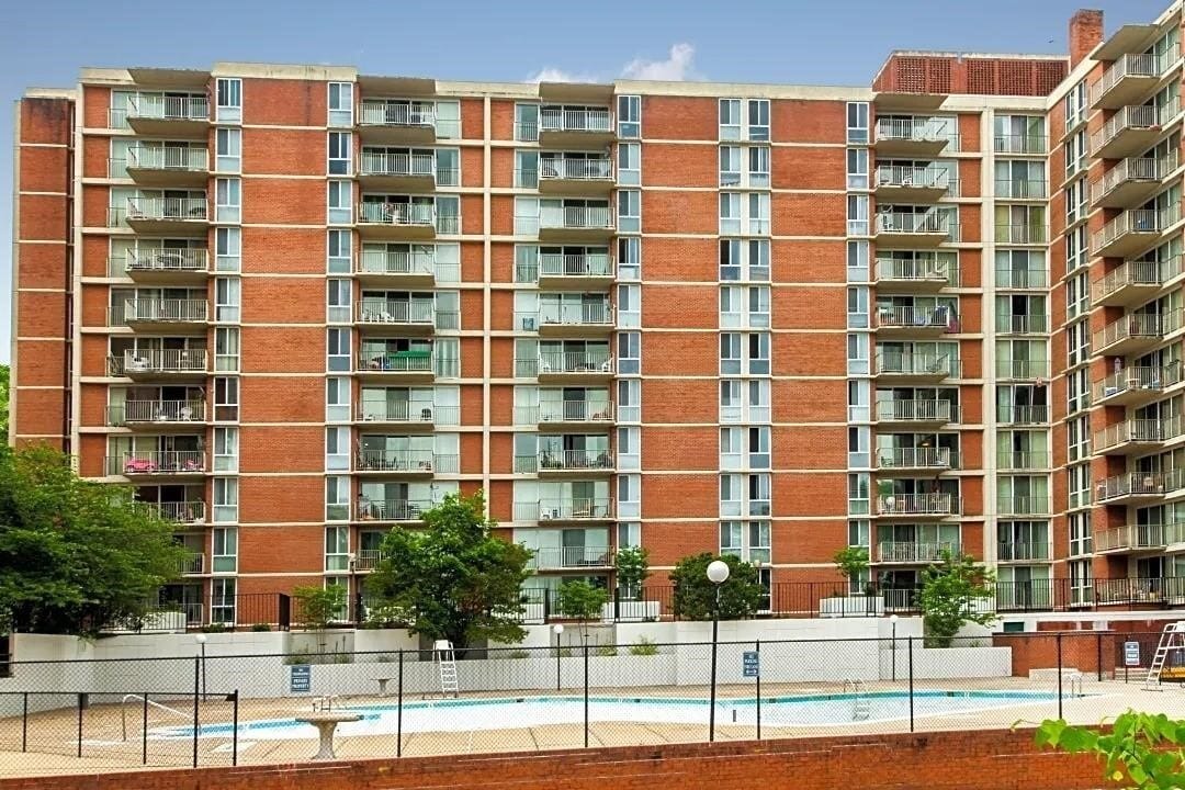 Marbury Plaza