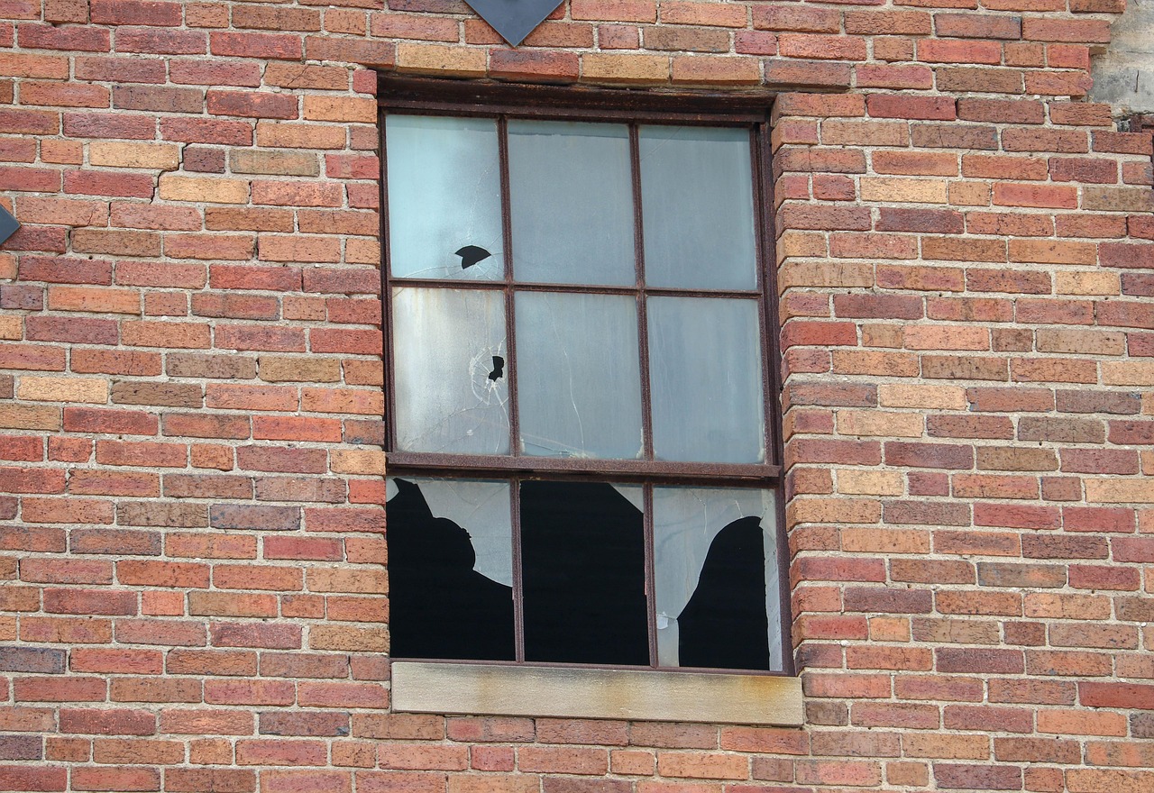 broken-3745764_1280