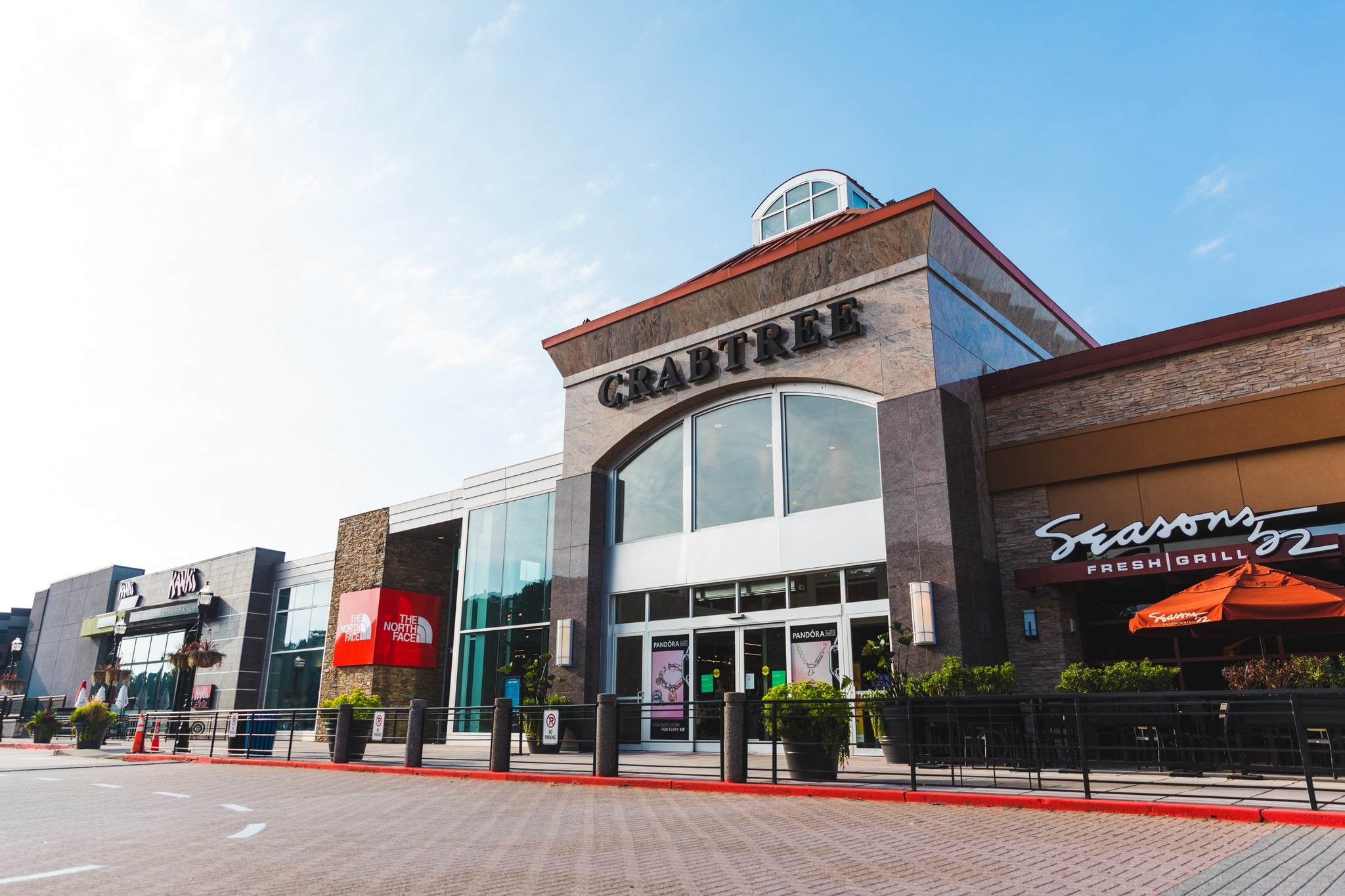crabtree valley mall