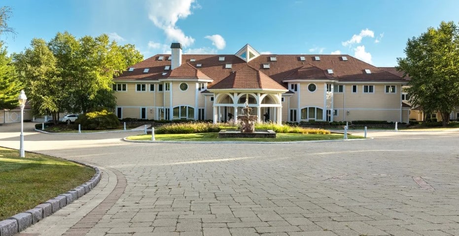 50 cent house