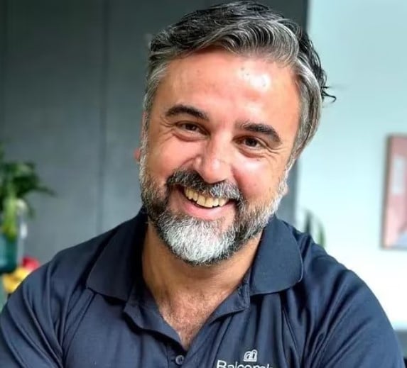christopher flinos