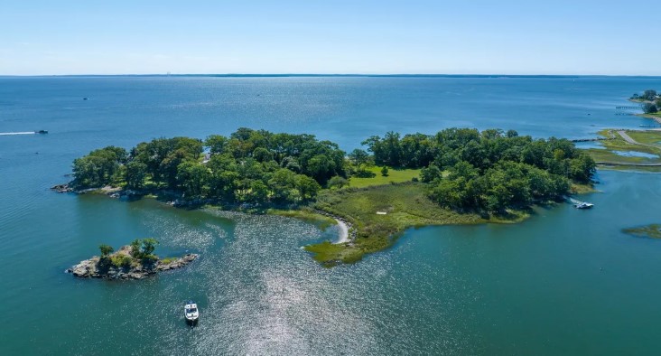 hays island