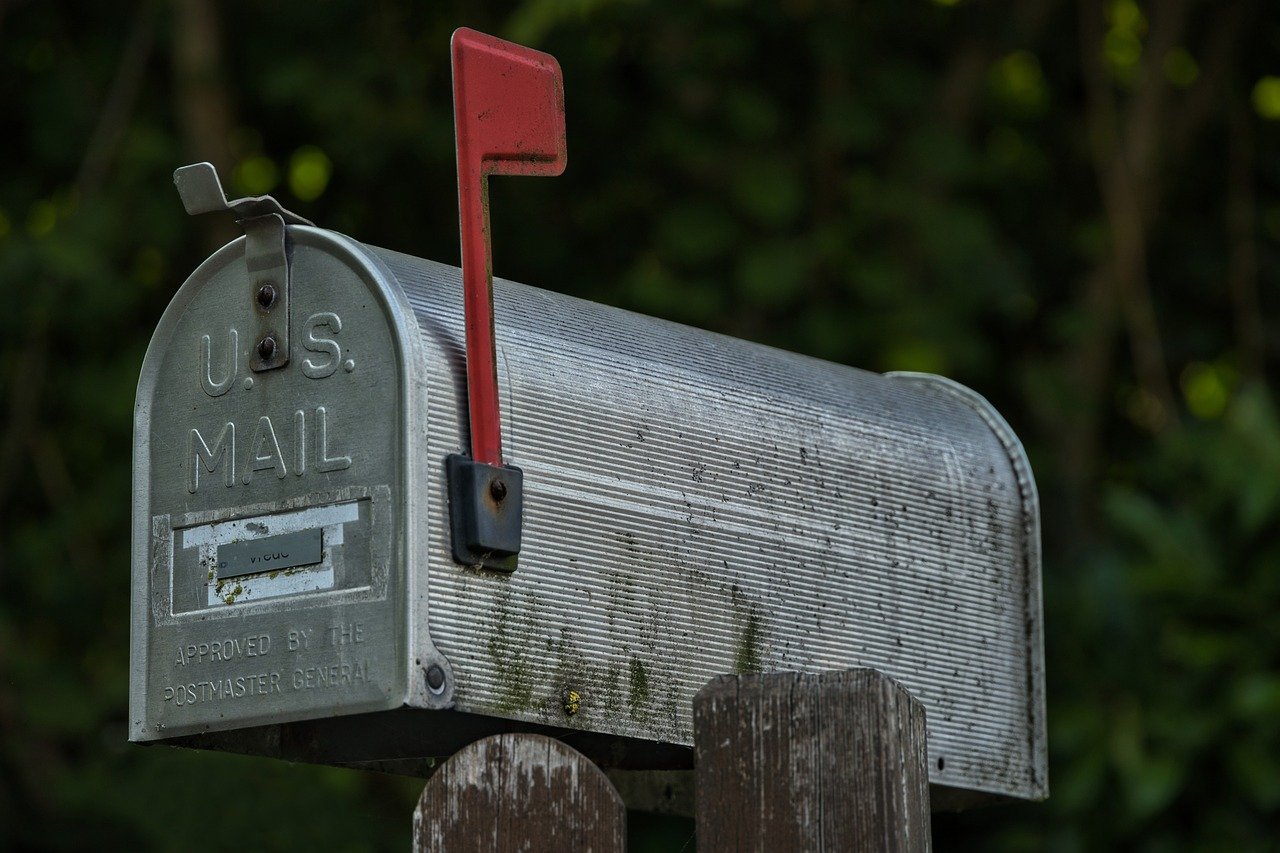 letter-box-9824503_1280