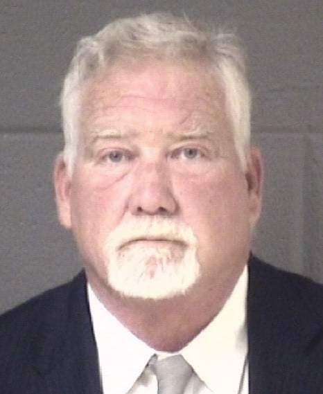 Robert P Tucker II